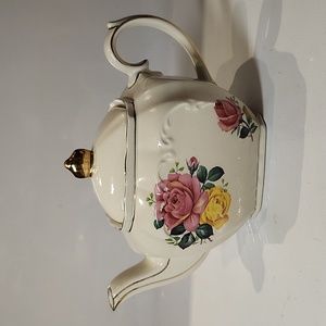 Vintage Sadler porcelain pink and yellow with gold trim tea pot